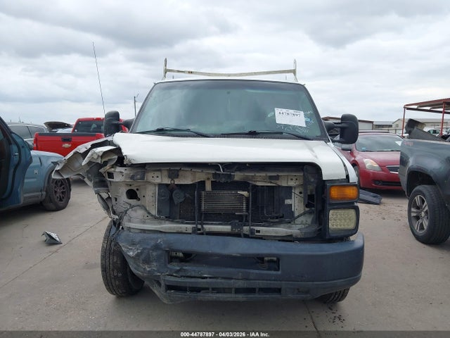 Ford E-150 Commercial