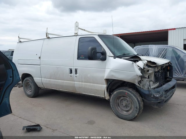 Ford E-150 Commercial