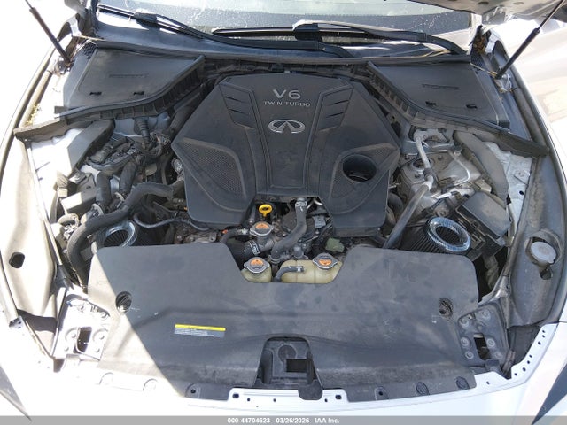 INFINITI Q50 3.0t Luxe