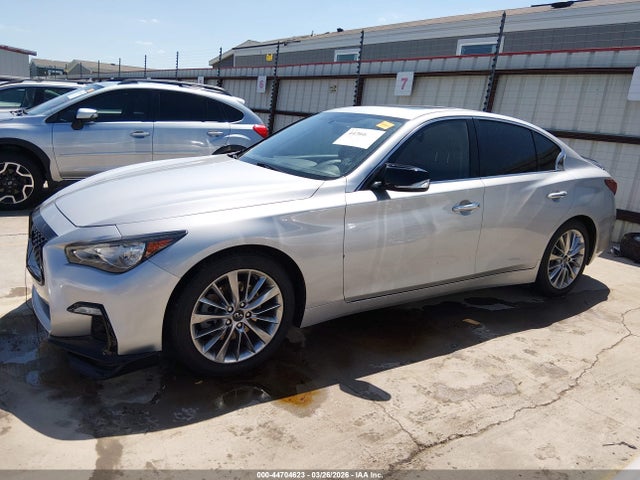 INFINITI Q50 3.0t Luxe