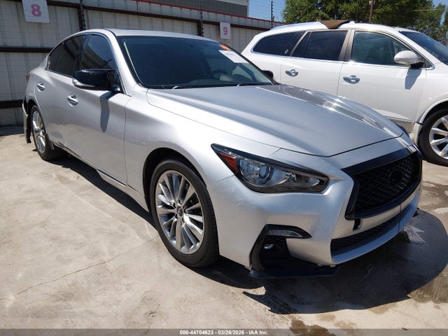 Salvage INFINITI Q50 Image