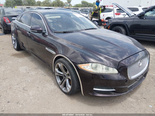 Salvage Jaguar XJ Image