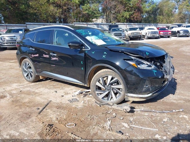 Salvage Nissan Murano Image
