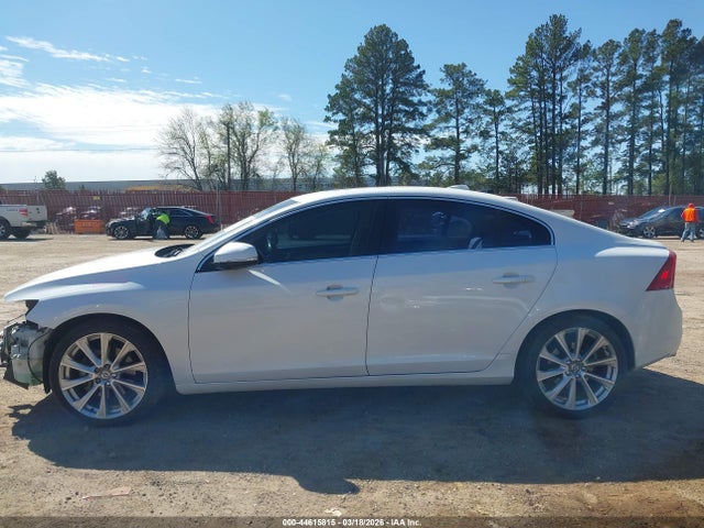 Volvo S60 Inscription T5