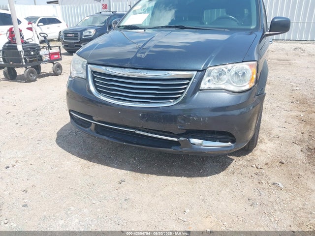 Chrysler Town & Country Touring