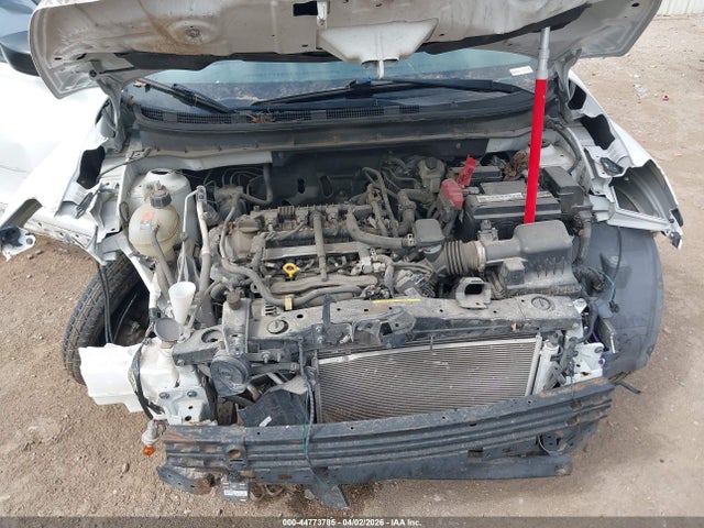 Nissan Kicks S