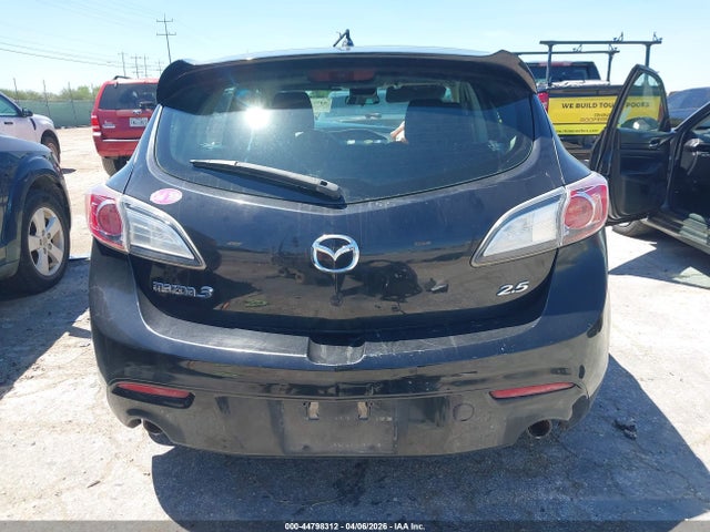 Mazda Mazda3 S Touring