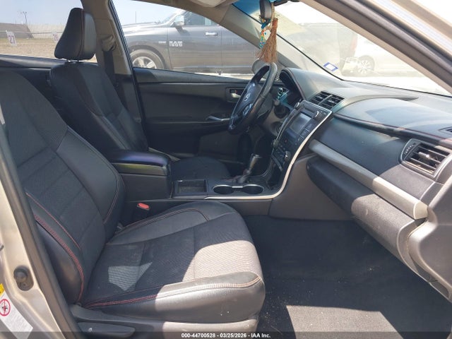 Toyota Camry Se
