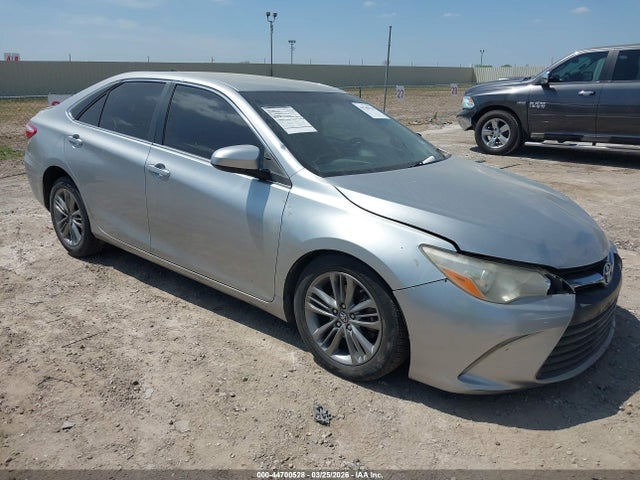 Salvage Toyota Camry Image