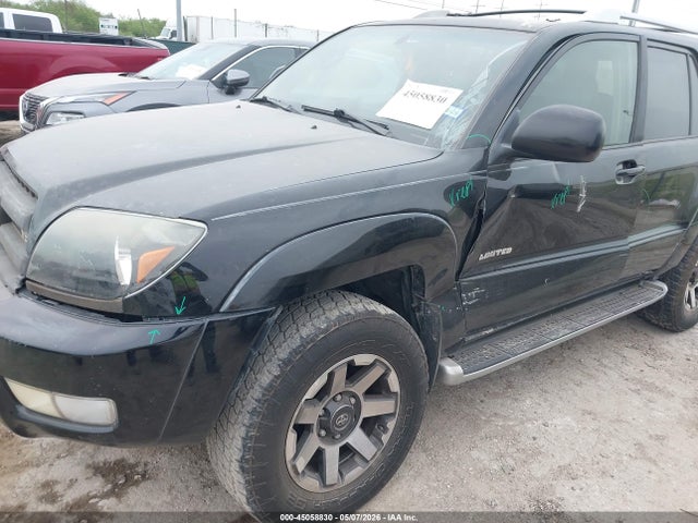 Toyota 4Runner Limited V8