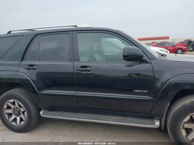 Toyota 4Runner Limited V8