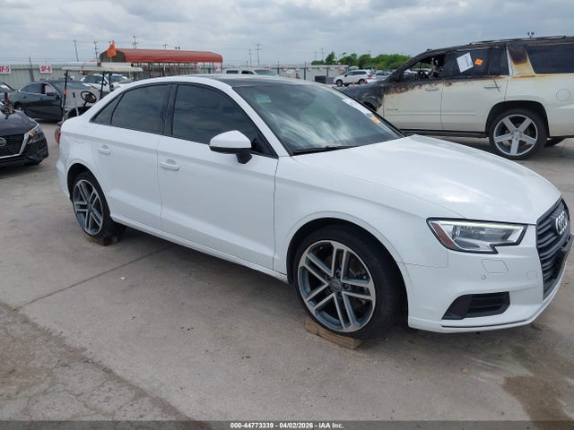 Audi A3 Premium 40 Tfsi Front-wheel Drive S Tronic