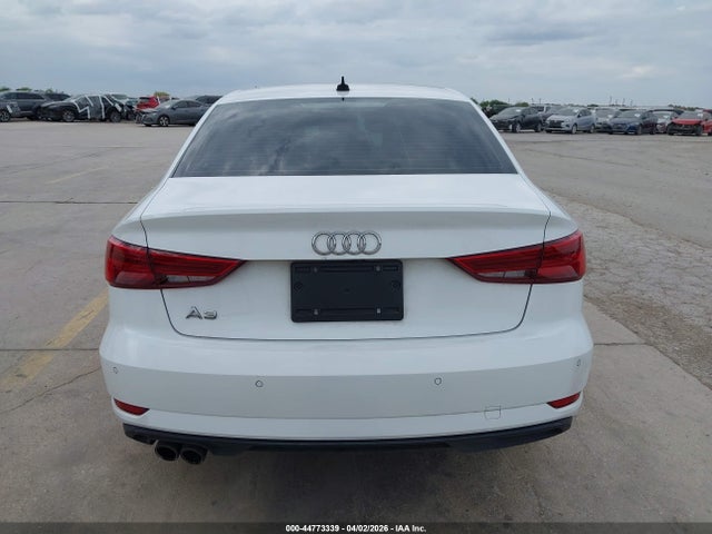 Audi A3 Premium 40 Tfsi Front-wheel Drive S Tronic