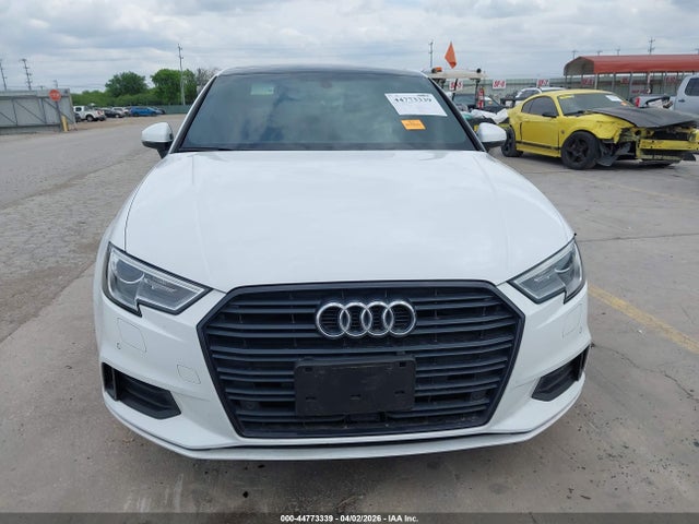 Audi A3 Premium 40 Tfsi Front-wheel Drive S Tronic