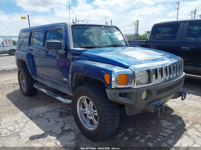 Salvage HUMMER H3 Image