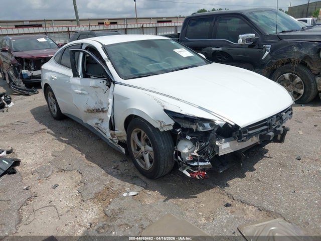 Salvage Hyundai SONATA Image
