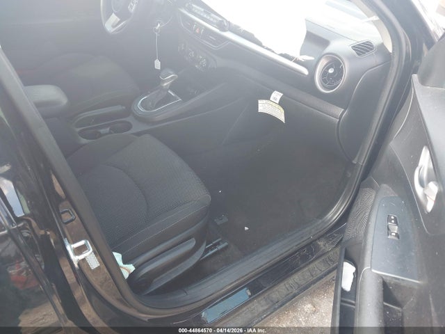 Kia Forte Lxs