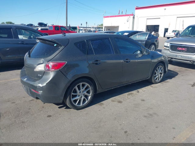 Mazda Mazda3 S Touring