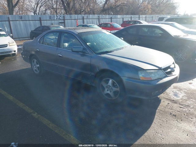 Salvage Acura TL Image