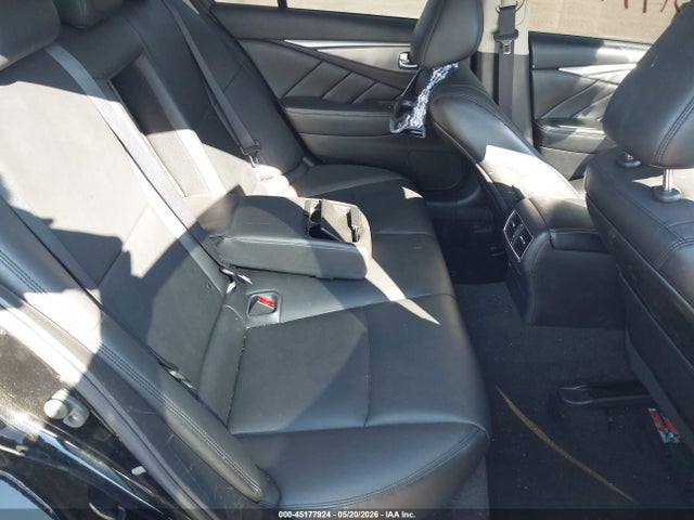 INFINITI Q50 3.0t Premium
