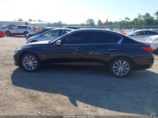 INFINITI Q50 3.0t Premium