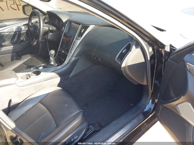 INFINITI Q50 3.0t Premium