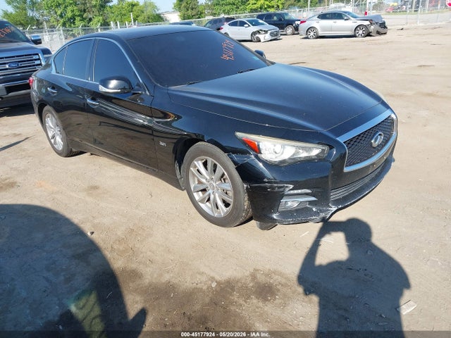 Salvage INFINITI Q50 Image