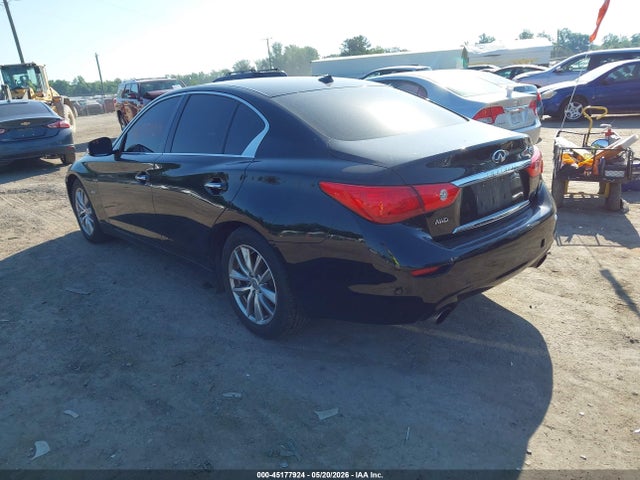 INFINITI Q50 3.0t Premium