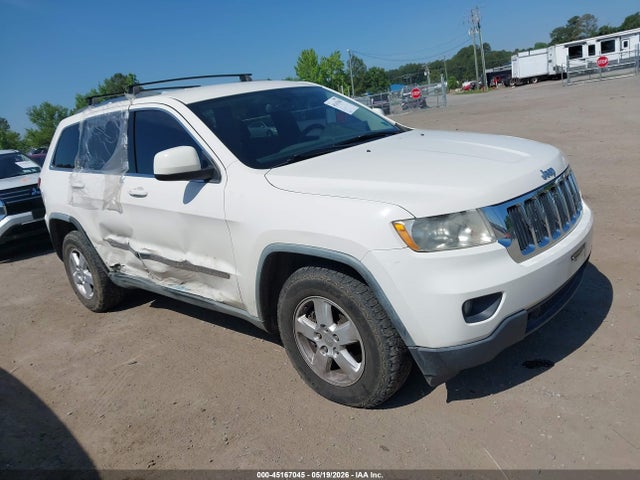 Salvage Jeep Grand Cherokee Image