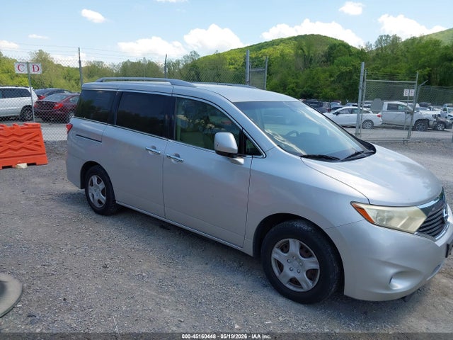 Salvage Nissan Quest Image