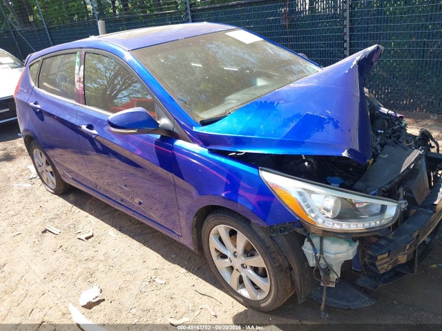 Salvage Hyundai ACCENT Image