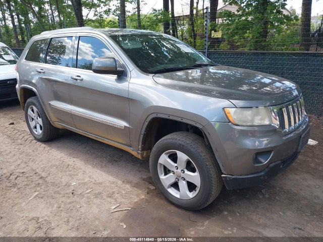 Salvage Jeep Grand Cherokee Image