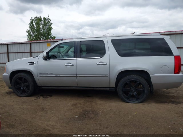 Cadillac Escalade Premium