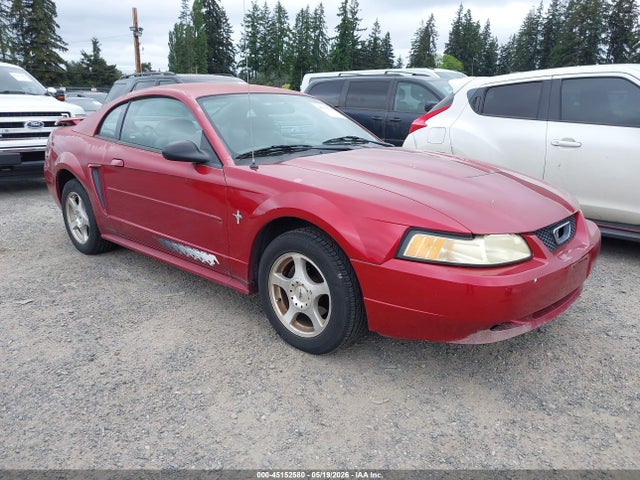 Salvage Ford Mustang Image