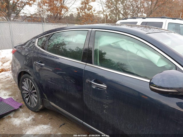 Kia Cadenza Premium