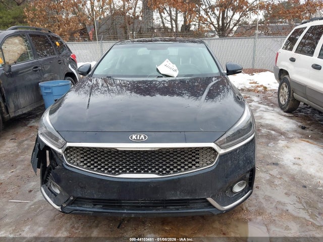 Kia Cadenza Premium