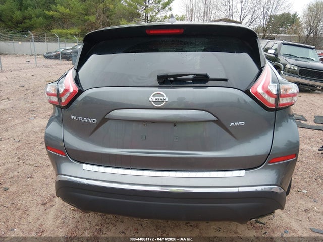 Nissan Murano S