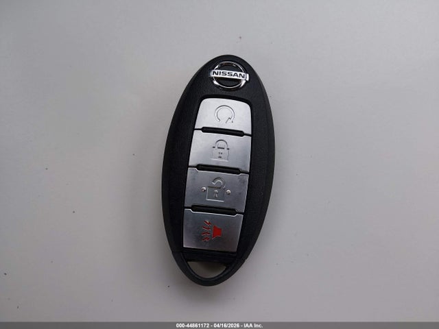 Nissan Murano S