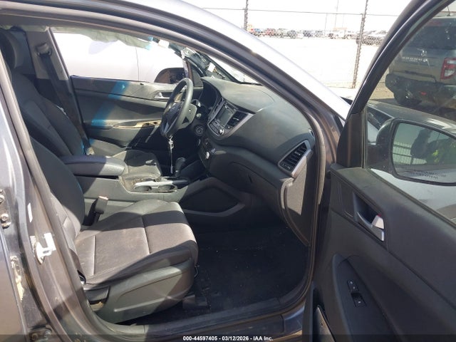 Hyundai TUCSON Se