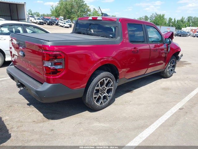 Ford Maverick Lariat