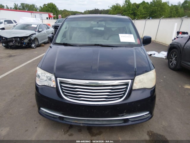 Chrysler Town & Country Touring