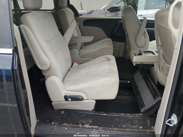 Chrysler Town & Country Touring