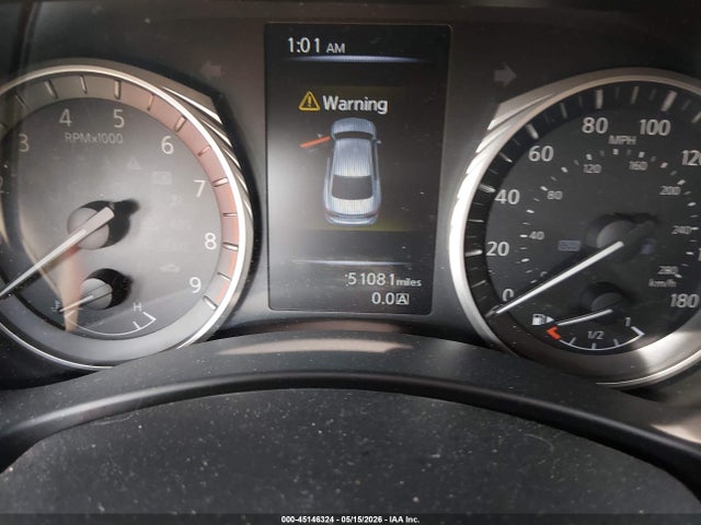 INFINITI Q50 Luxe