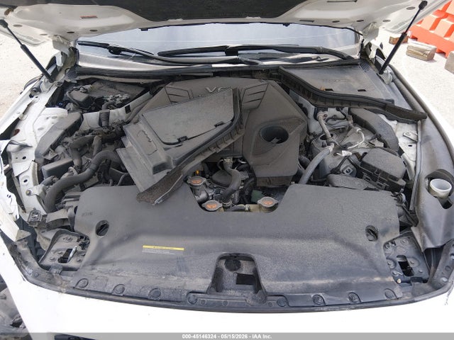 INFINITI Q50 Luxe