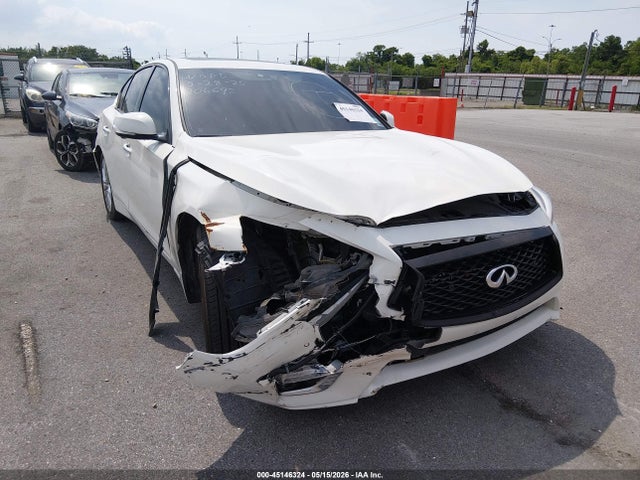 Salvage INFINITI Q50 Image