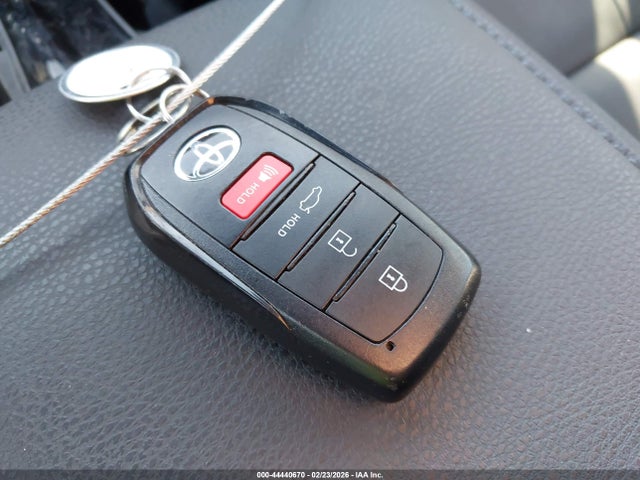 Toyota Camry Xse