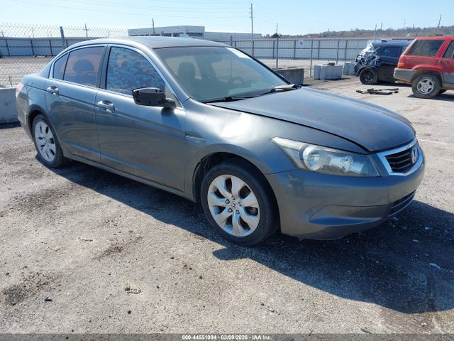 Salvage Honda Accord Image
