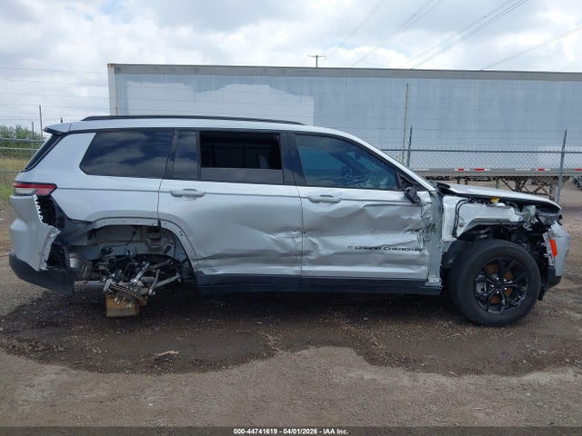 Jeep Grand Cherokee Altitude X 4x4