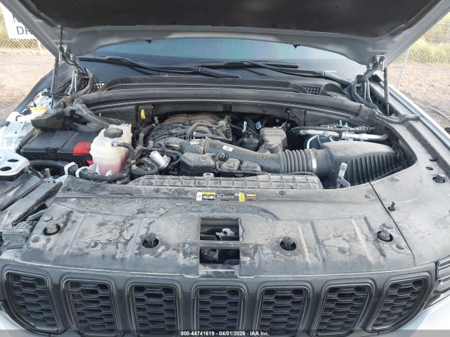 Jeep Grand Cherokee Altitude X 4x4
