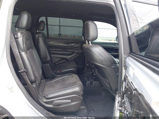 Jeep Grand Cherokee Altitude X 4x4